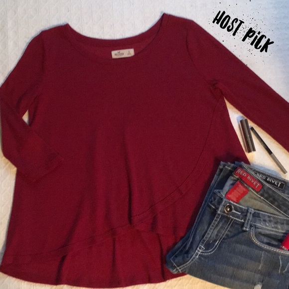 Hollister Tops - HOLLISTER LIGHTWEIGHT HI/LO TOP W 2 FRONT LAYERS